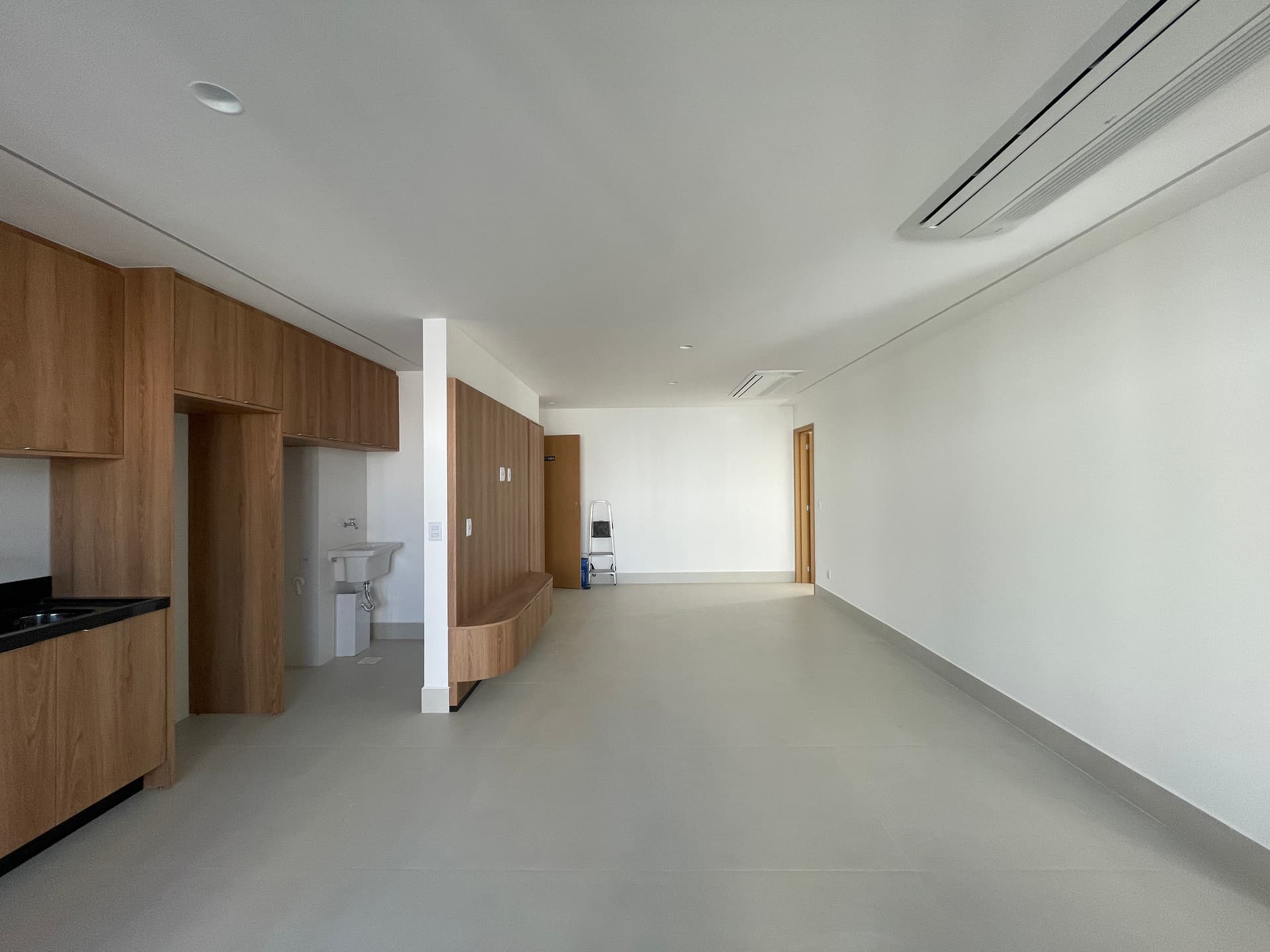 Apartamento 3 suítes no Setor Bueno