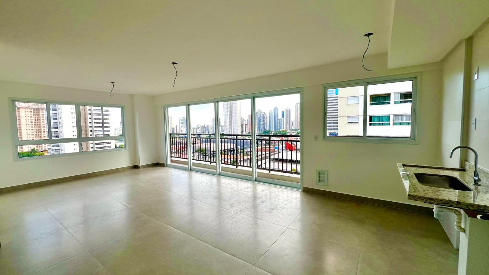Apartamento 3 suítes no Setor Bueno