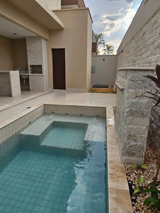 SOBRADO – JARDINS BOLONHA