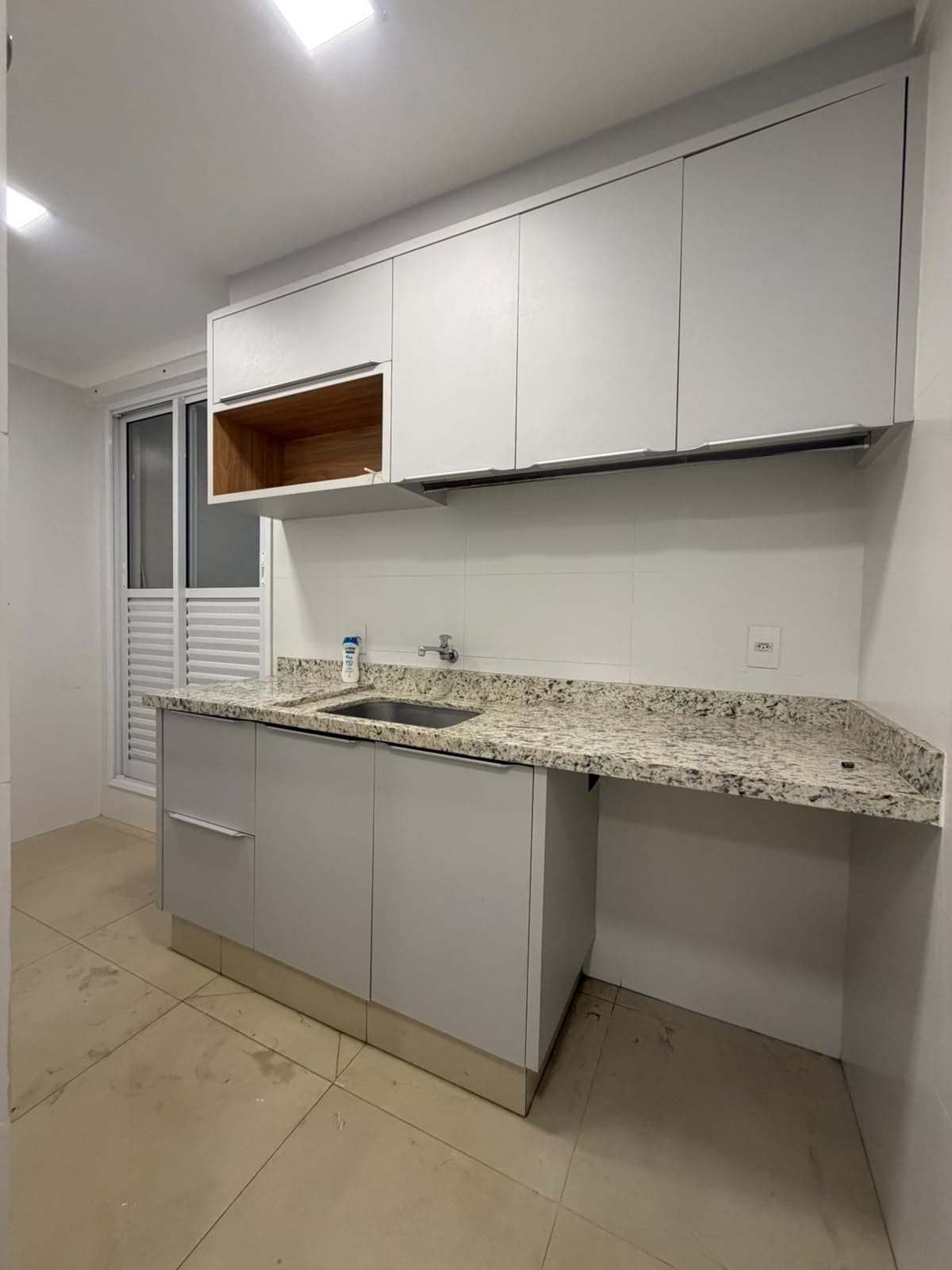 Apartamento 3 Suítes à Venda, 150m2, no Baixo Bueno