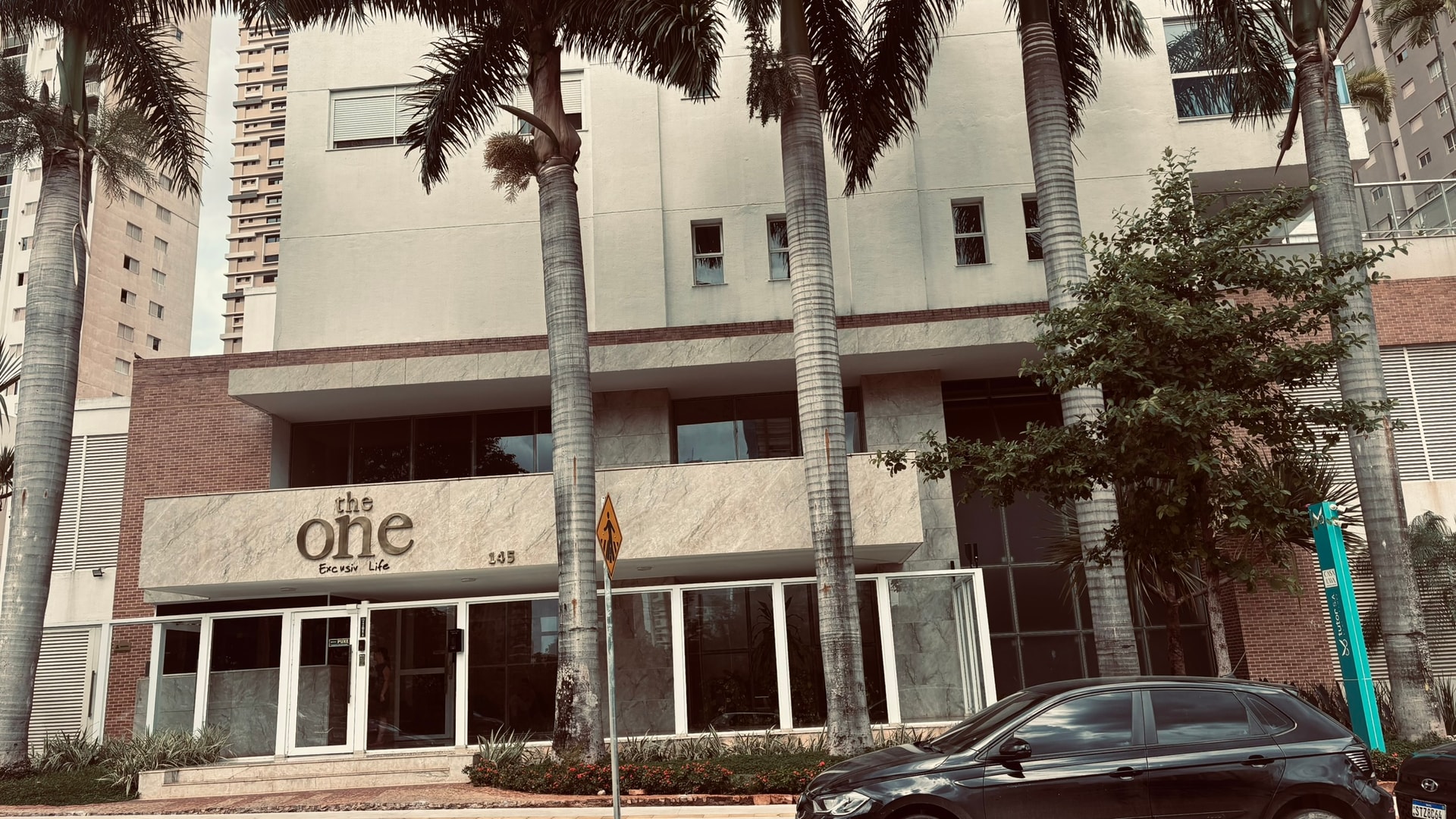 APARTAMENTO DE ALTO PADRÃO PARA LOCAÇÃO – EDIFÍCIO THE ONE