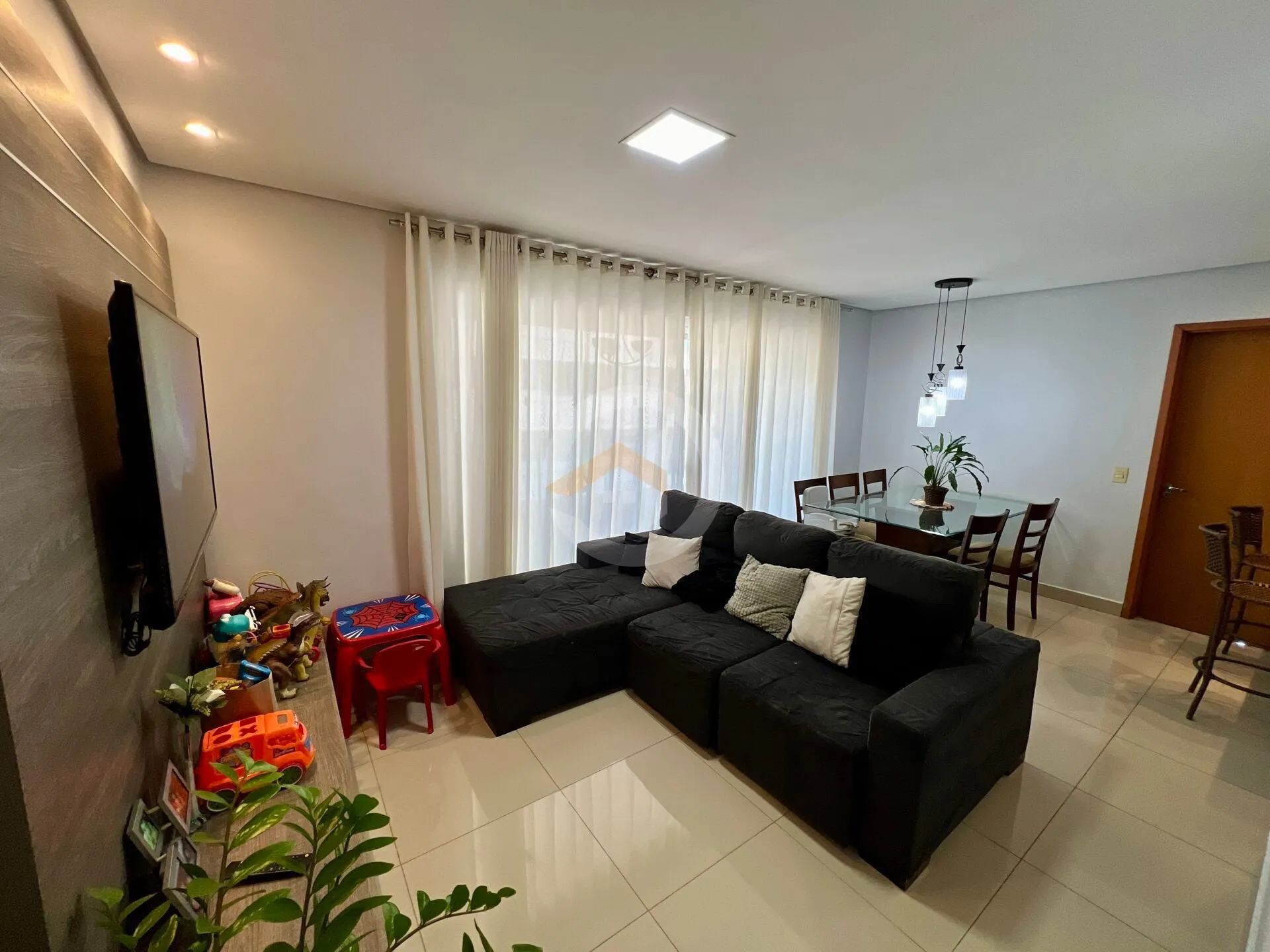 Apartamento no Park Privilege com 3 suítes