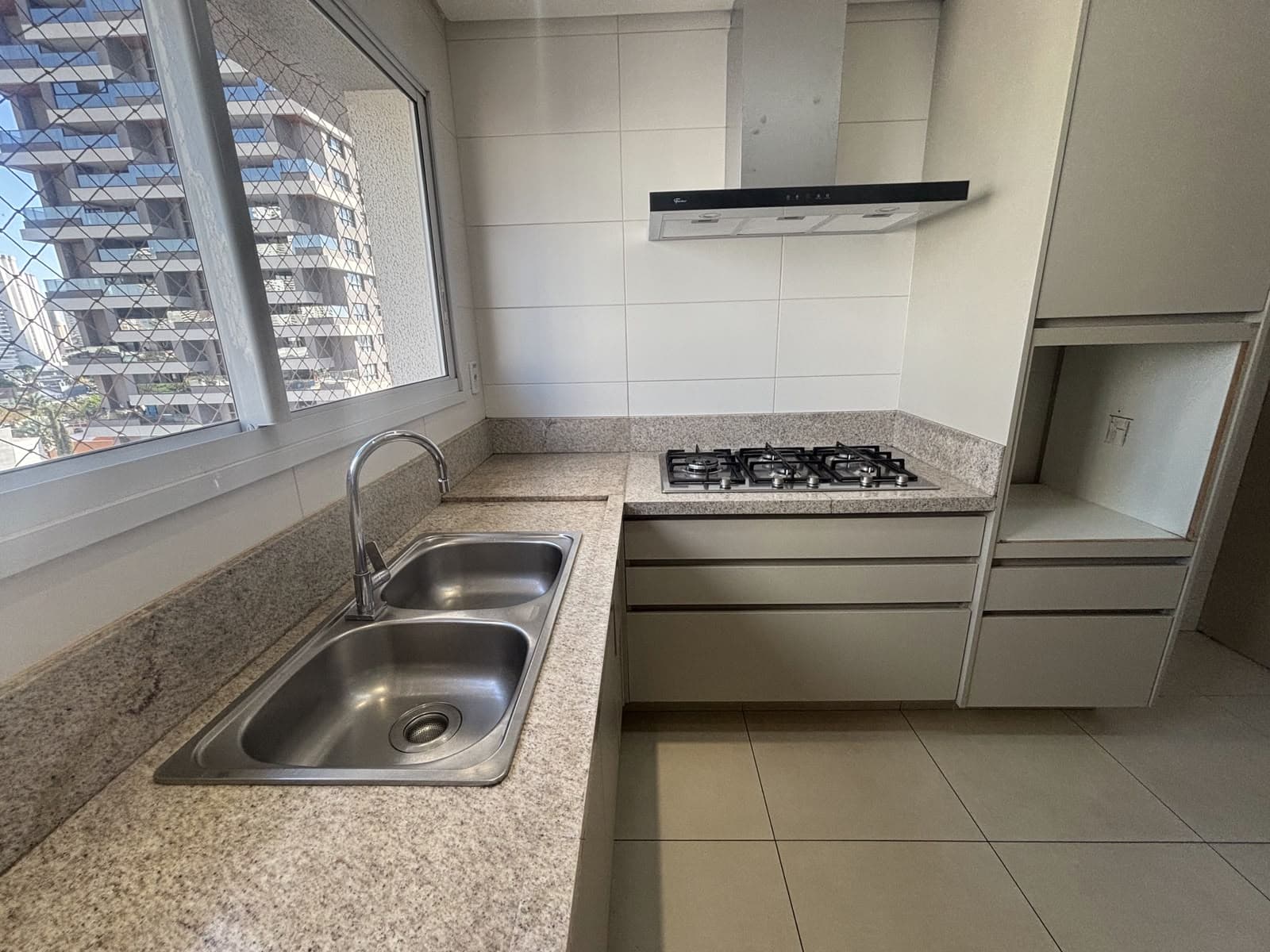 Apartamento a venda 3 suítes Setor Marista