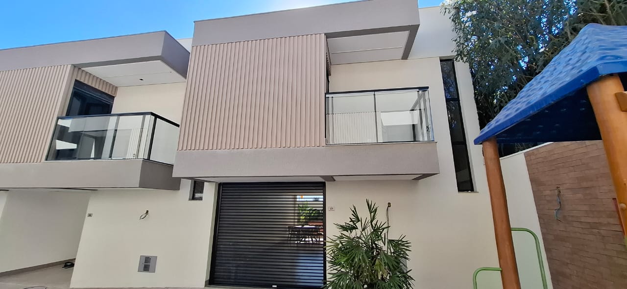 CONDOMINIO DE SOBRADOS - SOBRADO - JARDIM ATLÂNTICO
