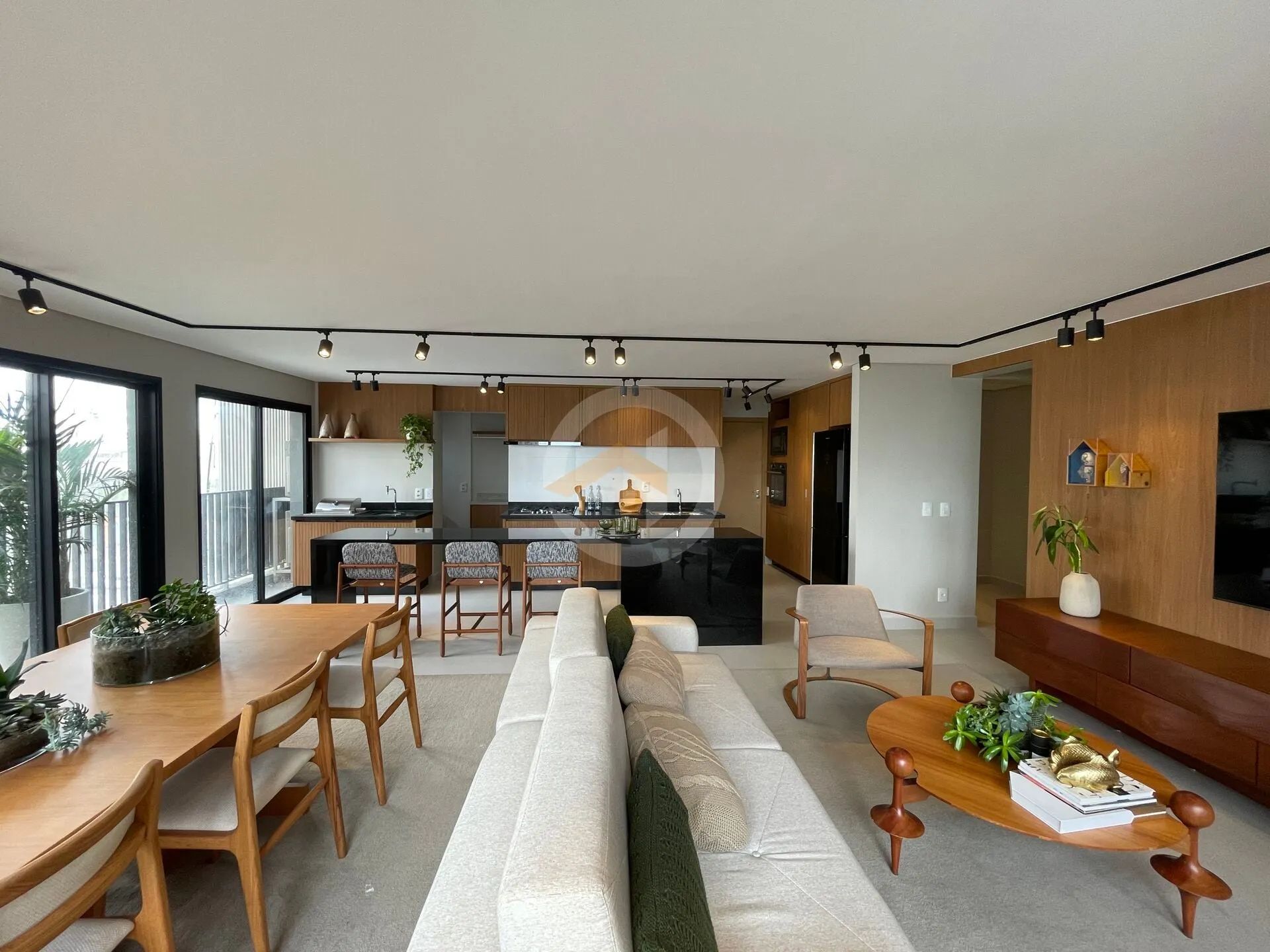 Apartamento com 3 suítes no Setor Serrinha