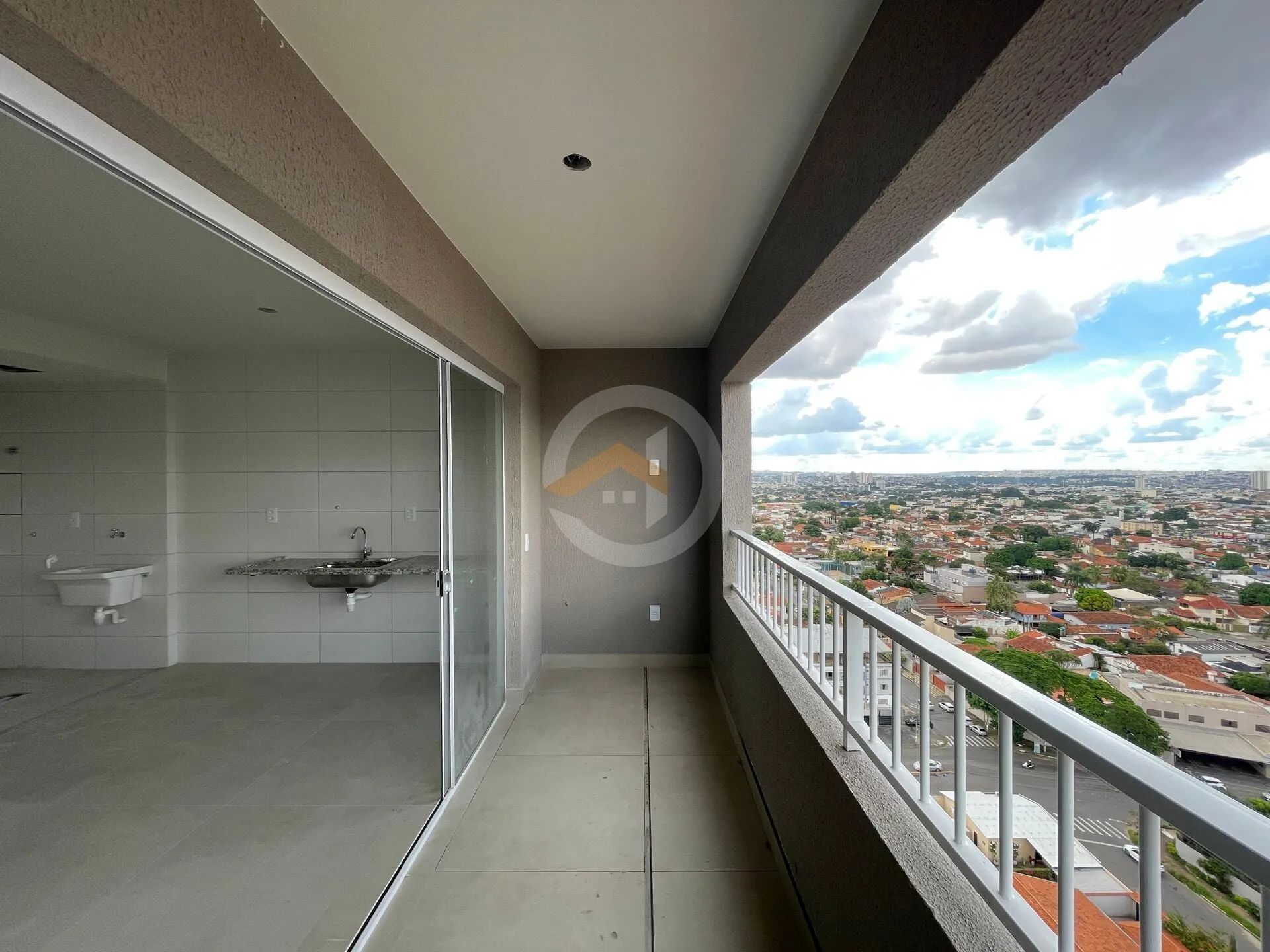 Apartamento 3 suítes no Setor Bueno