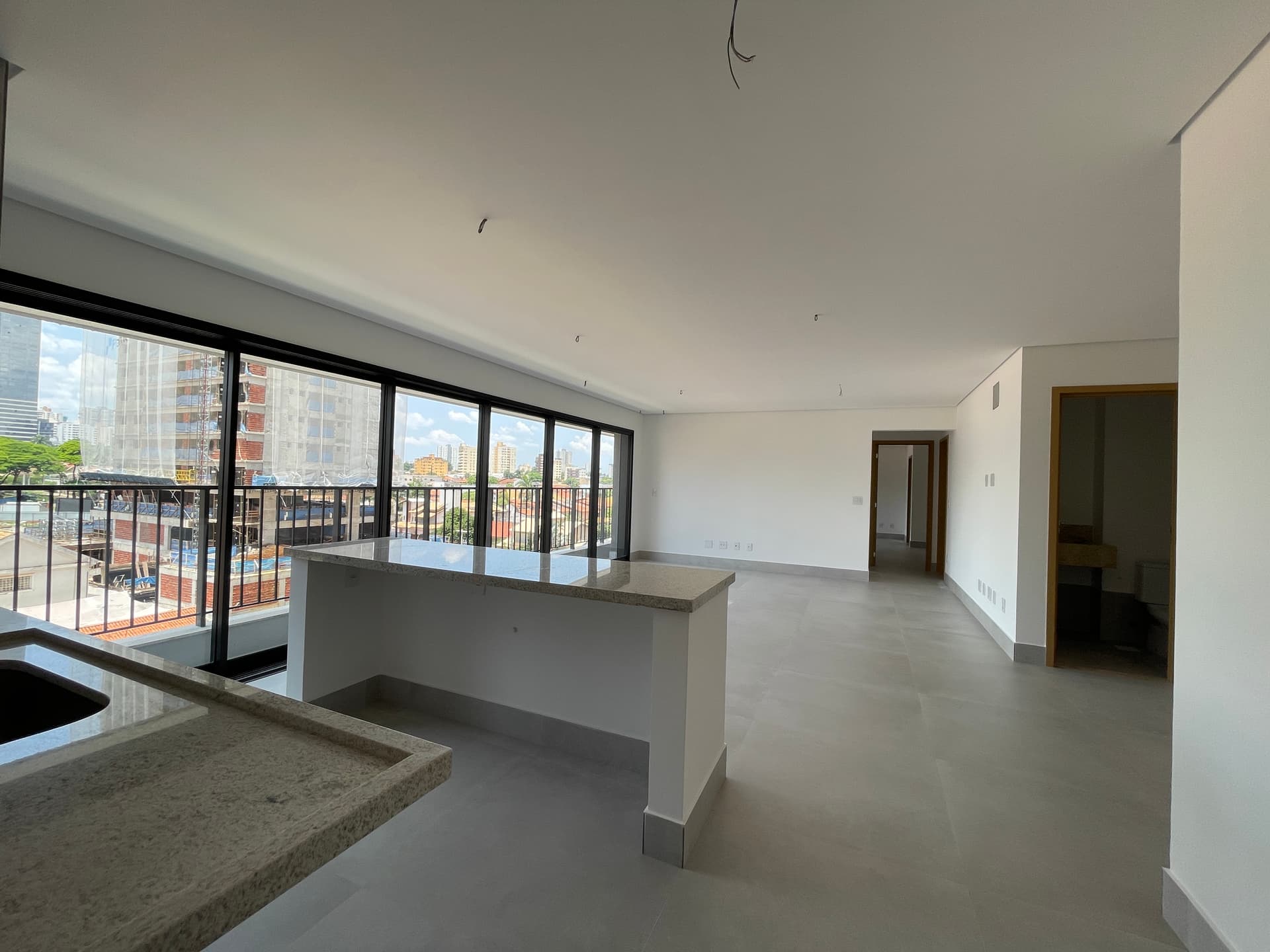 Apartamento 3 suítes no Jardim América