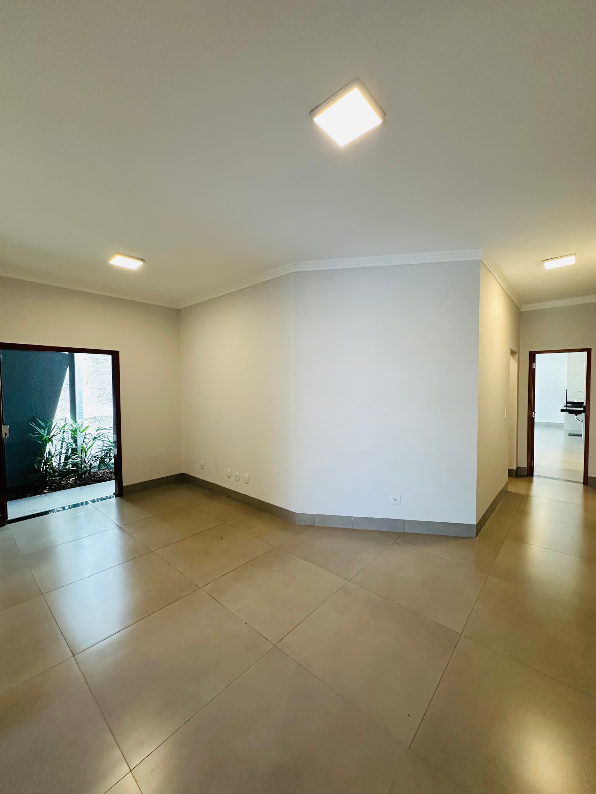 Casa Setor Três Marias Com Piscina