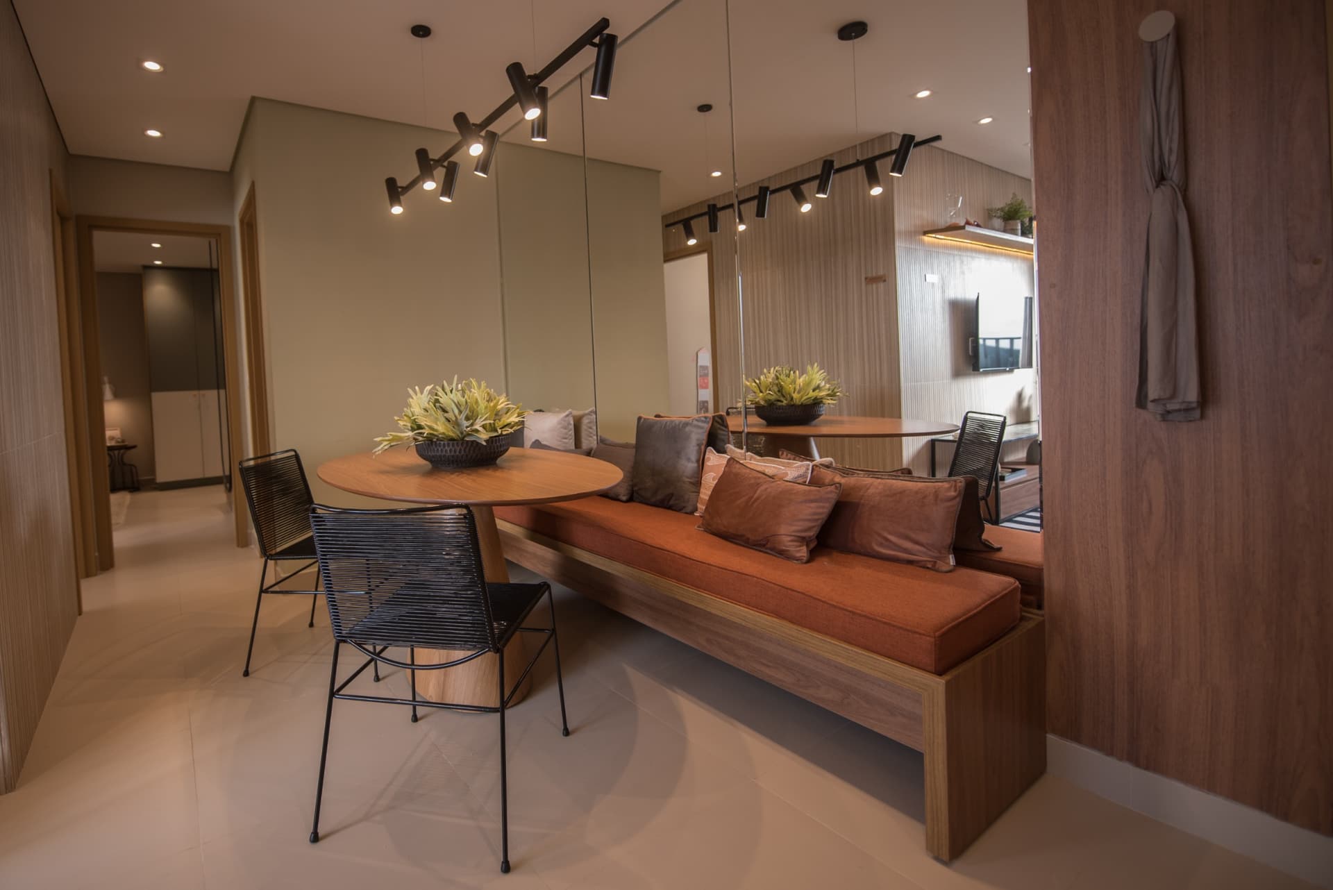 Apartamento de 2 Quartos na Vila rosa