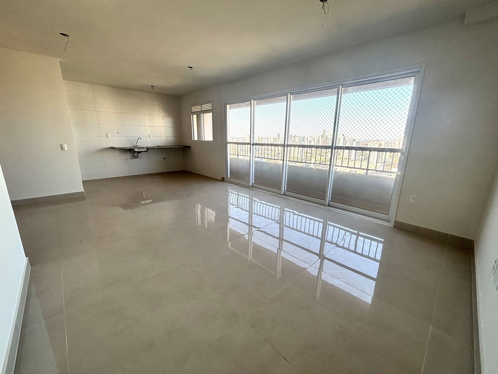 Apartamento a venda 3 suítes próximo a T 63 Setor Pedro Ludovico