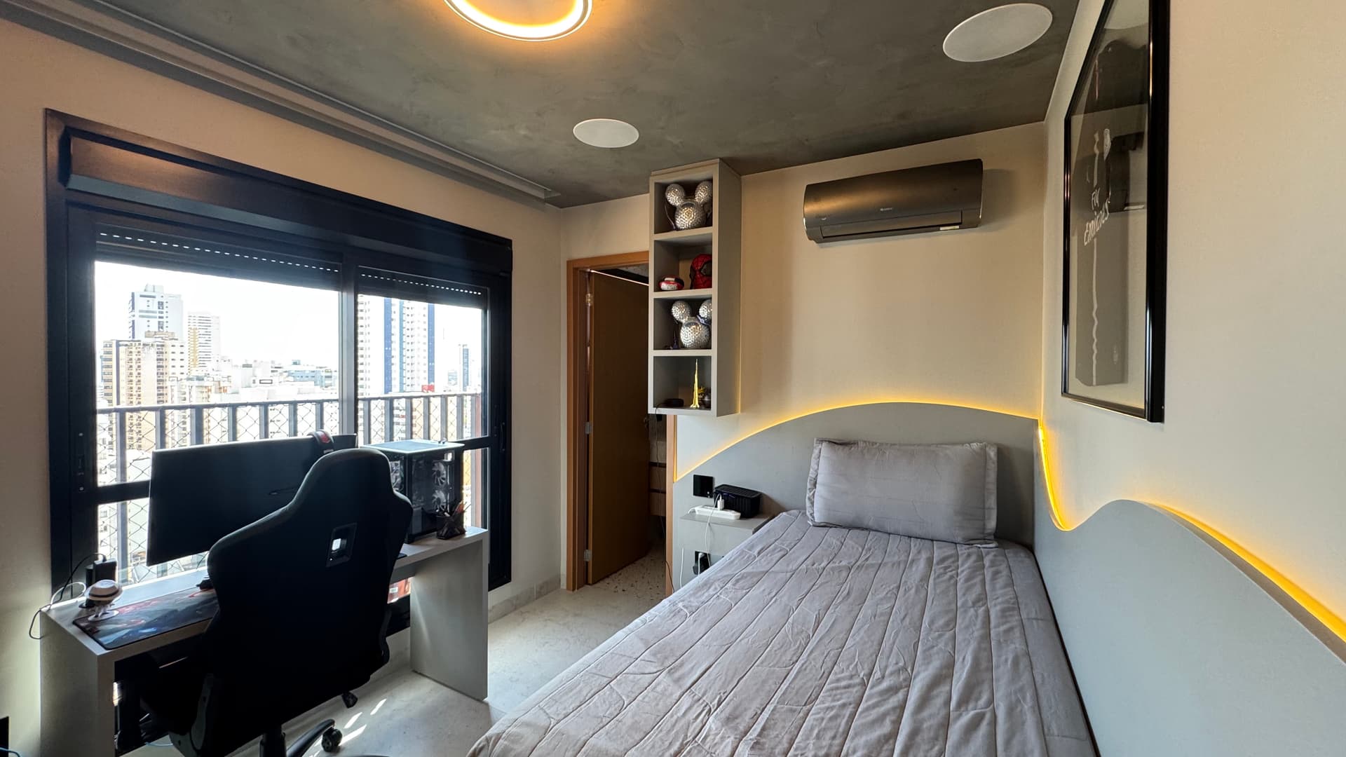 Apartamento de 3 Quartos no Setor Oeste com Armários