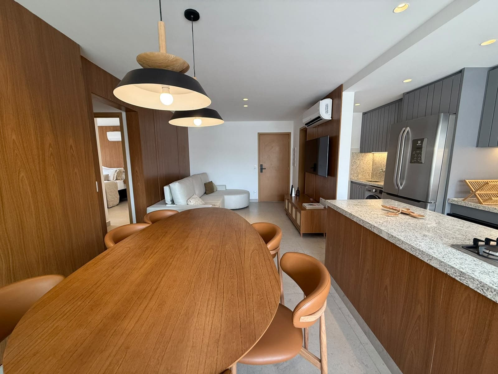 Apartamento 3 suítes nascente no Setor Bueno Goiânia a 400 metros do Vaca Brava