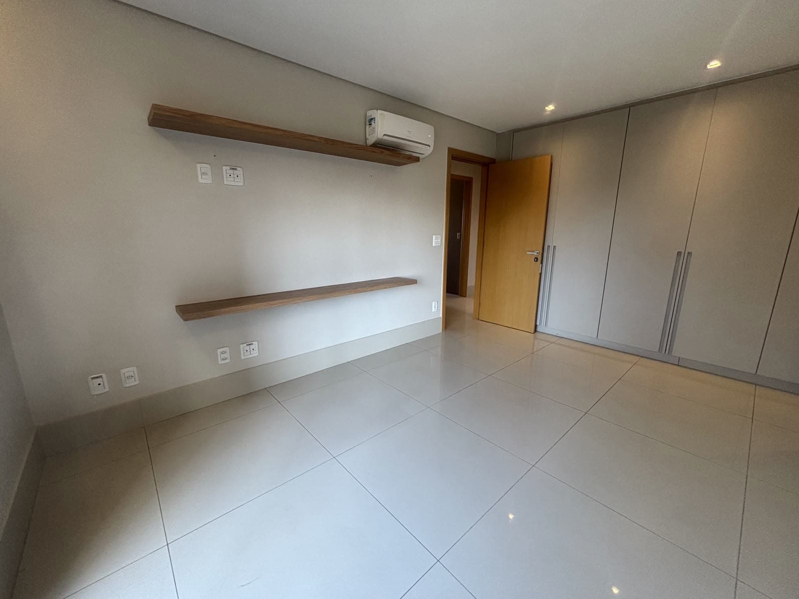 Apartamento a venda 3 suítes Setor Marista