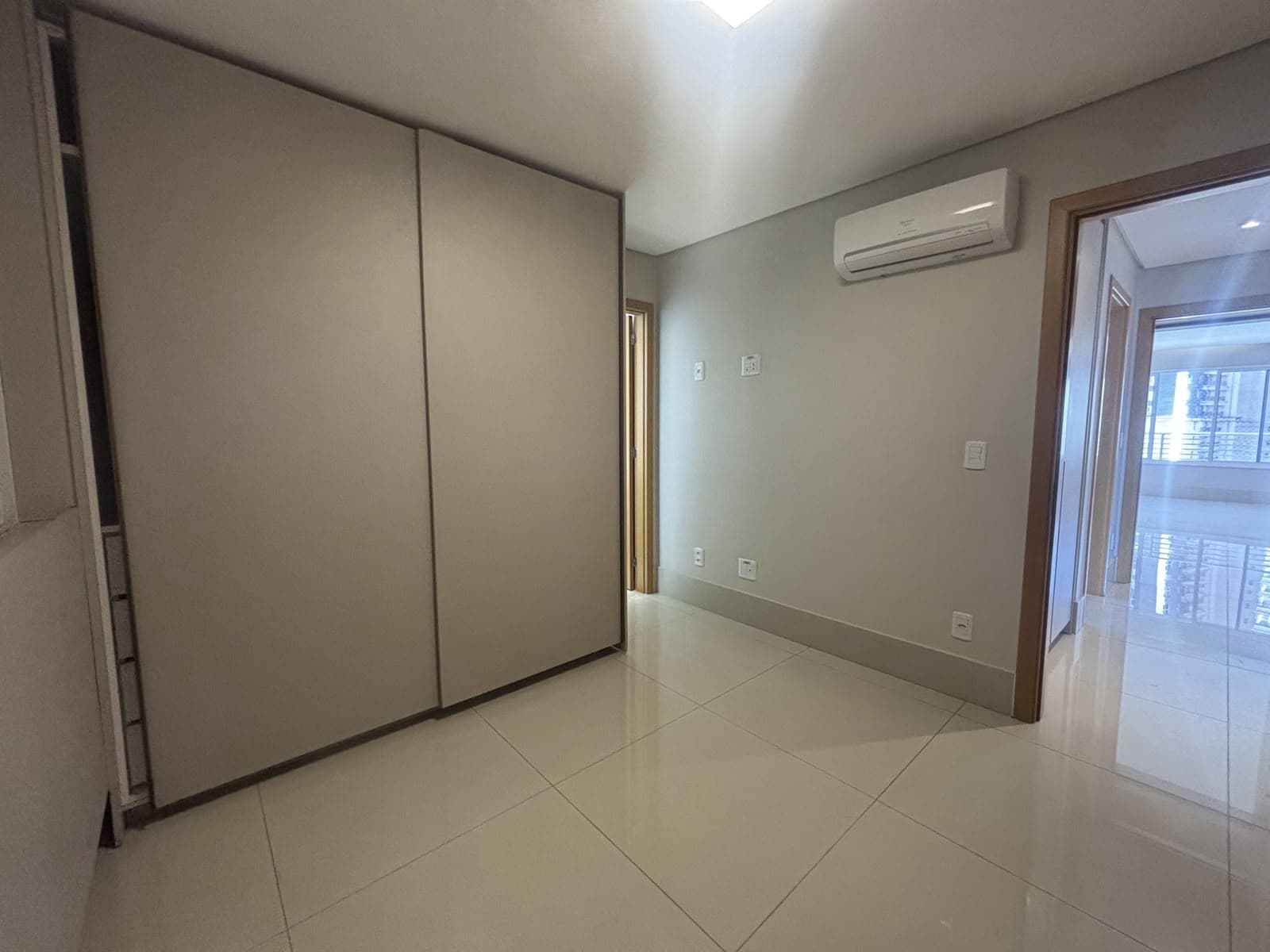 Apartamento a venda 3 suítes Setor Marista