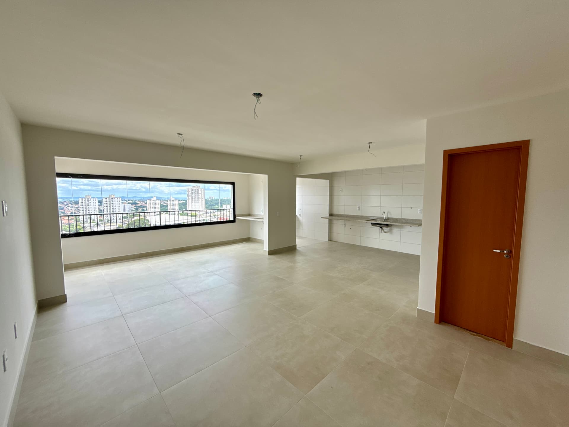 Apartamento no Viverde Areião no Setor Pedro Ludovico com 3 suítes