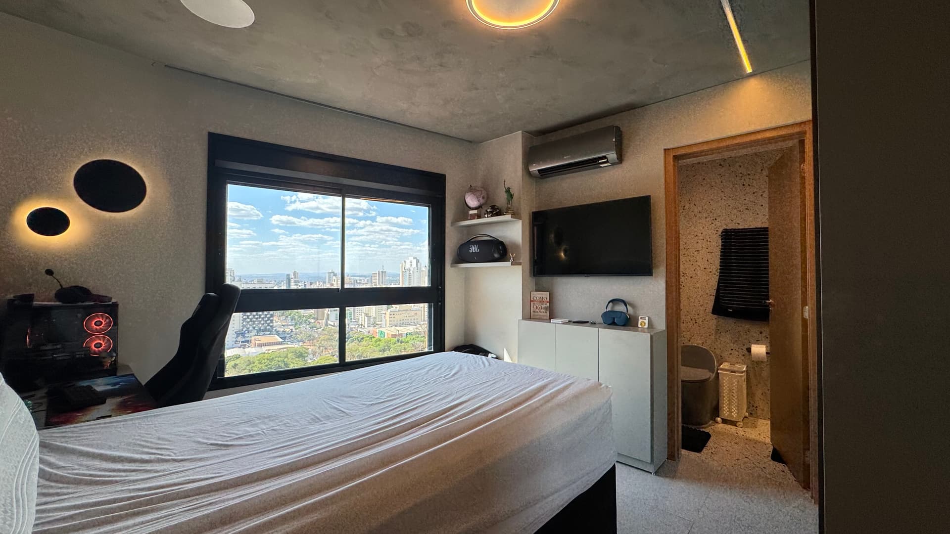 Apartamento de 3 Quartos no Setor Oeste com Armários