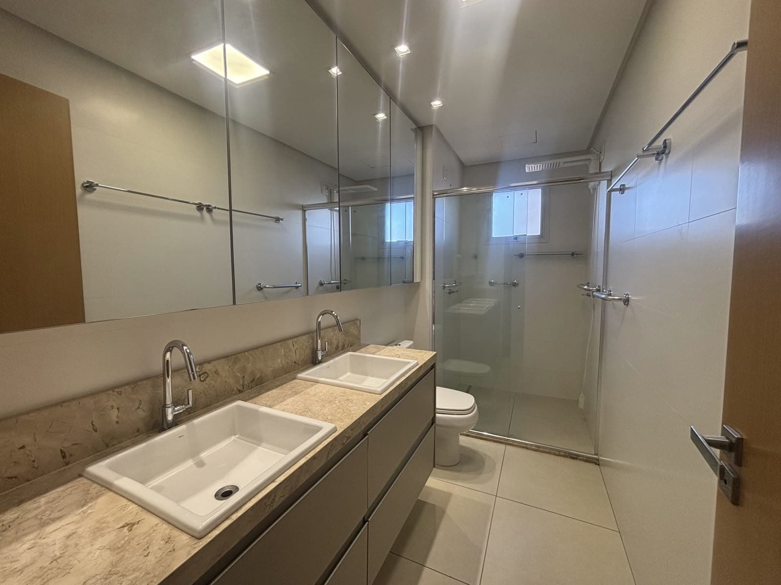Apartamento a venda 3 suítes Setor Marista